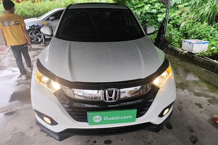 Used Honda Vezel 2020 1.5L CVT Pioneer Edition Front
