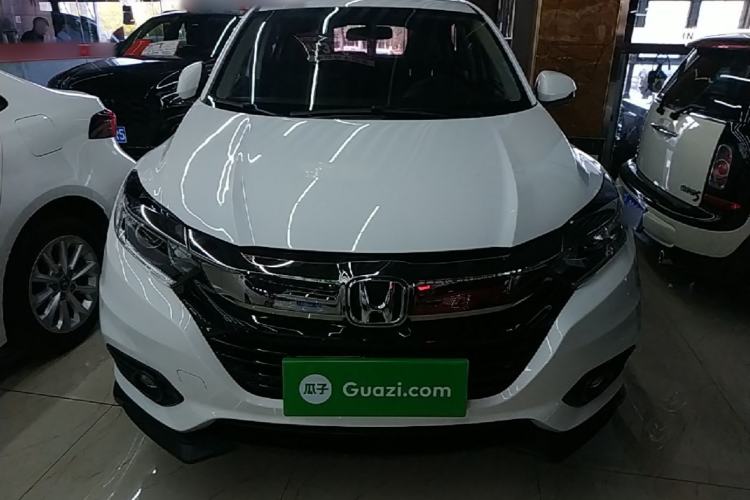 Used Honda Vezel 2020 1.5L CVT Pioneer Edition Front