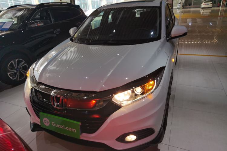 Used Honda Vezel 2020 1.5L CVT Pioneer Edition Front