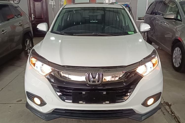 Used Honda Vezel 2020 1.5L CVT Pioneer Edition Front
