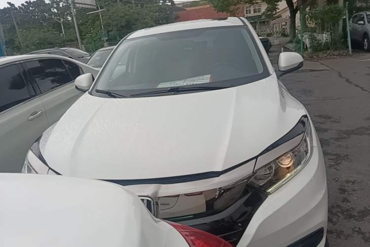 Used Honda Vezel 2020 1.5L CVT Pioneer Edition Front