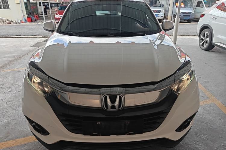 Used Honda Vezel 2020 1.5L CVT Elite Edition Front