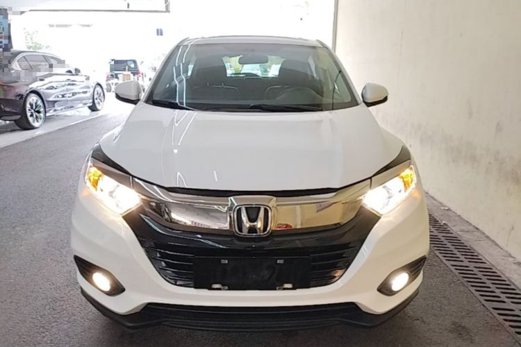Used Honda Vezel 2020 1.5L CVT Elite Edition Front