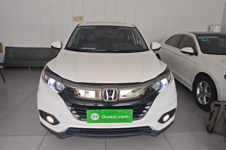 Used Honda Vezel 2020 1.5L CVT Elite Edition Front