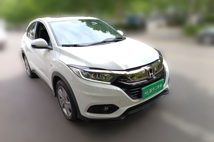 Used Honda Vezel 2020 1.5L CVT Elite Edition Front Right 45 Deg