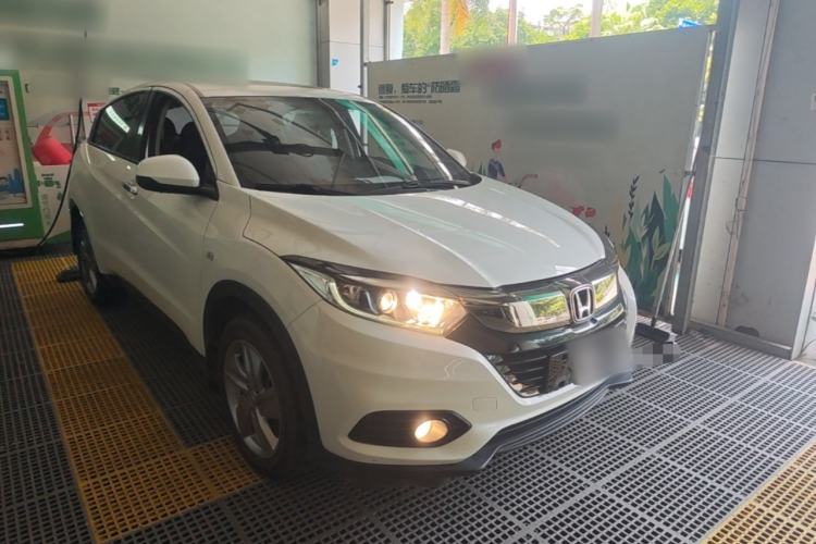 Used Honda Vezel 2020 1.5L CVT Elite Edition Front Right 45 Deg