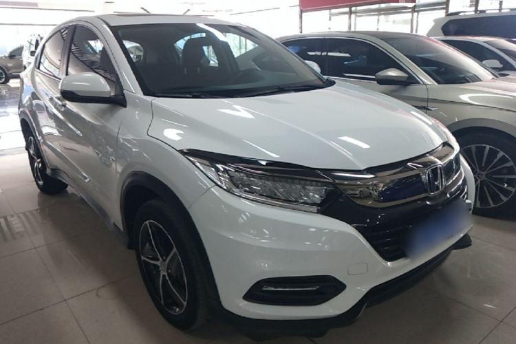 Used Honda Vezel 2020 220 TURBO CVT Luxury Edition Front Right 45 Deg