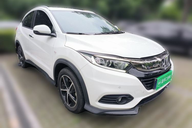 Used Honda Vezel 2020 1.5L CVT Pioneer Edition Front Right 45 Deg