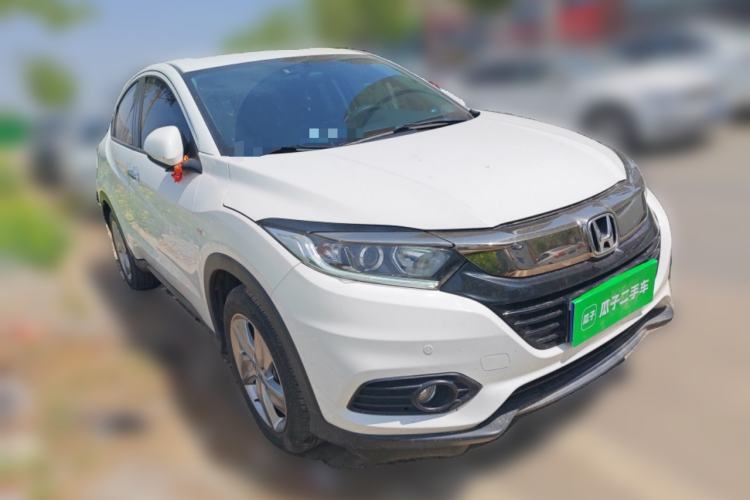 Used Honda Vezel 2020 220 TURBO CVT Elite Edition Front Right 45 Deg