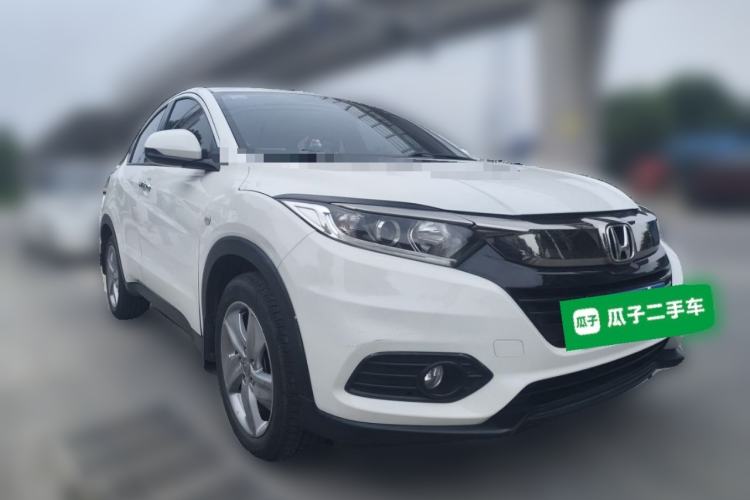Used Honda Vezel 2020 1.5L CVT Elite Edition Front Right 45 Deg