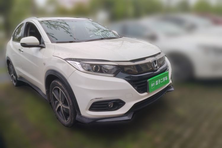 Used Honda Vezel 2020 1.5L CVT Pioneer Edition Front Right 45 Deg