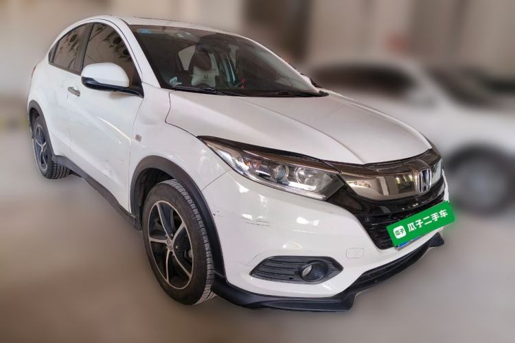 Used Honda Vezel 2020 1.5L CVT Pioneer Edition Front Right 45 Deg