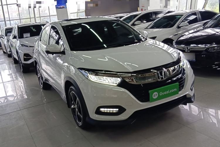Used Honda Vezel 2020 1.5L CVT Luxury Edition Front Right 45 Deg