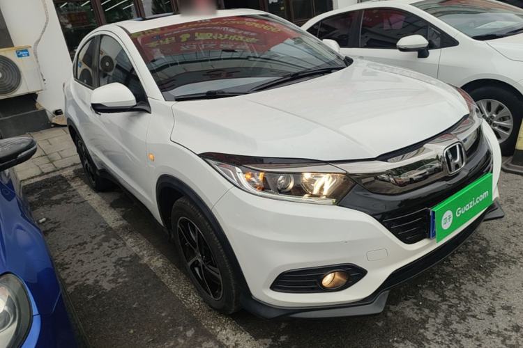 Used Honda Vezel 2020 1.5L CVT Pioneer Edition Front Right 45 Deg