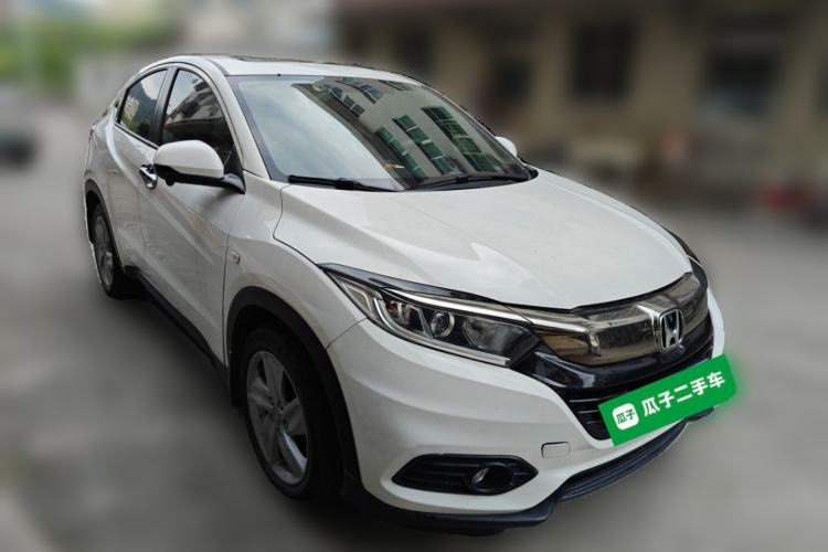Used Honda Vezel 2020 1.5L CVT Elite Edition Front Right 45 Deg