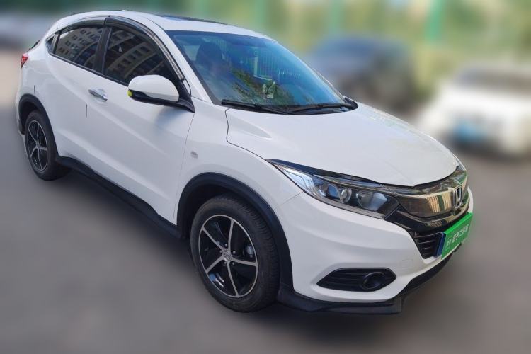 Used Honda Vezel 2020 1.5L CVT Elite Edition Front Right 45 Deg