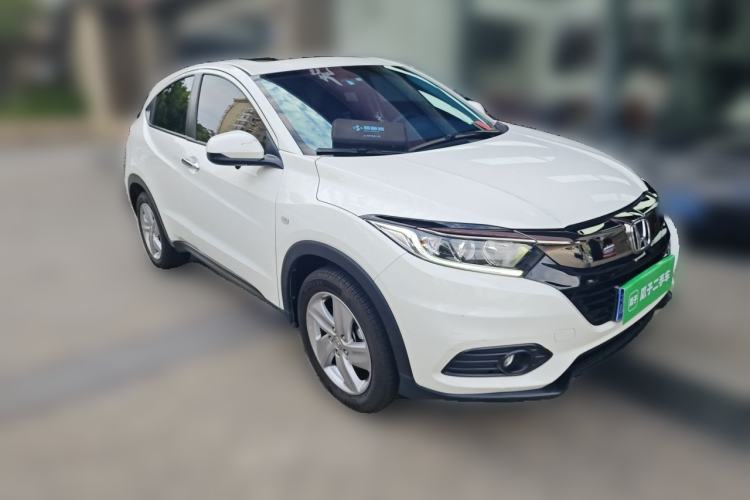 Used Honda Vezel 2020 1.5L CVT Elite Edition Front Right 45 Deg