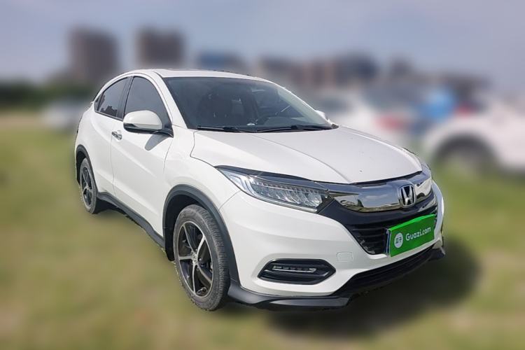 Used Honda Vezel 2020 1.5L CVT Luxury Edition Front Right 45 Deg