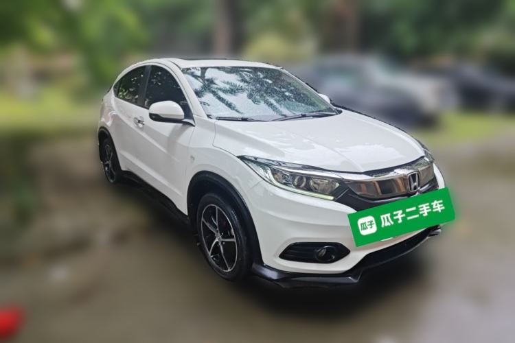 Used Honda Vezel 2020 1.5L CVT Pioneer Edition Front Right 45 Deg