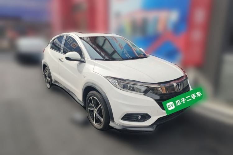 Used Honda Vezel 2020 1.5L CVT Pioneer Edition Front Right 45 Deg