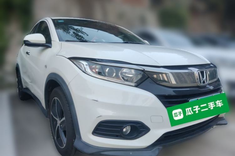 Used Honda Vezel 2020 1.5L CVT Pioneer Edition Front Right 45 Deg
