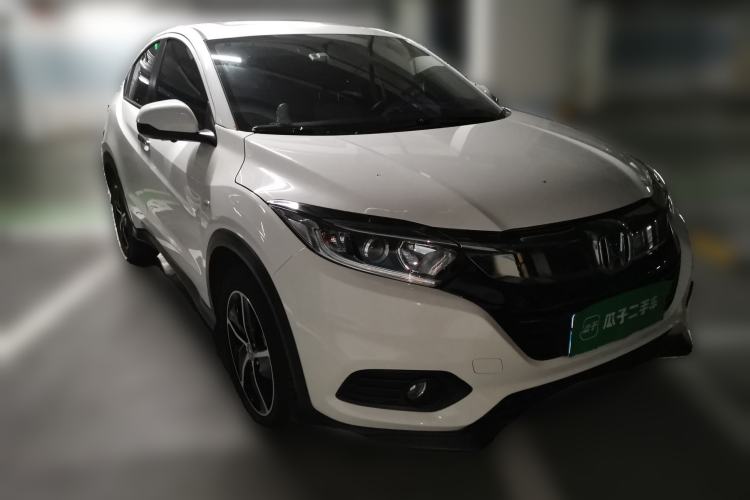 Used Honda Vezel 2020 1.5L CVT Pioneer Edition Front Right 45 Deg