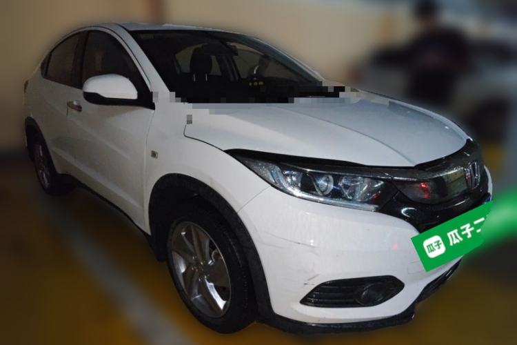 Used Honda Vezel 2020 220 TURBO CVT Elite Edition Front Right 45 Deg