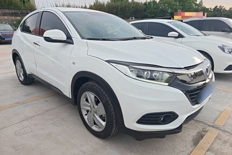 Used Honda Vezel 2020 1.5L CVT Elite Edition Front Right 45 Deg
