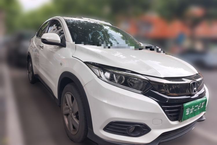 Used Honda Vezel 2020 1.5L CVT Elite Edition Front Right 45 Deg