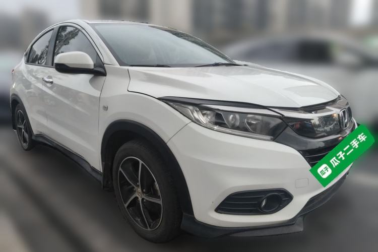 Used Honda Vezel 2020 1.5L CVT Pioneer Edition Front Right 45 Deg
