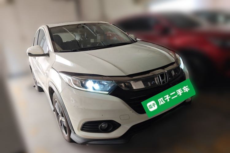 Used Honda Vezel 2020 1.5L CVT Pioneer Edition Front Right 45 Deg
