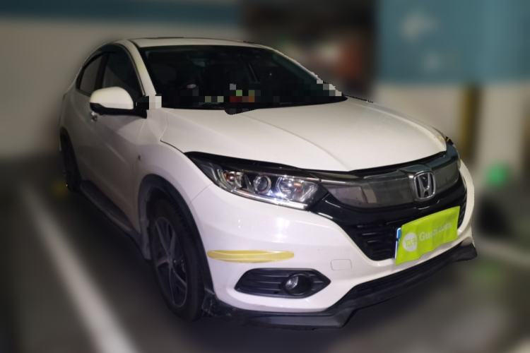 Used Honda Vezel 2020 1.5L CVT Pioneer Edition Front Right 45 Deg