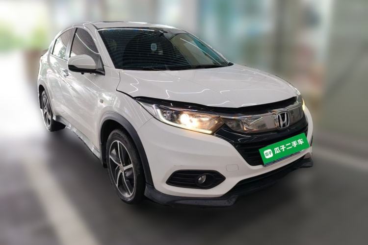 Used Honda Vezel 2020 1.5L CVT Pioneer Edition Front Right 45 Deg
