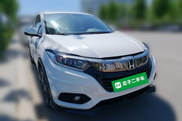 Used Honda Vezel 2020 1.5L CVT Pioneer Edition Front Right 45 Deg
