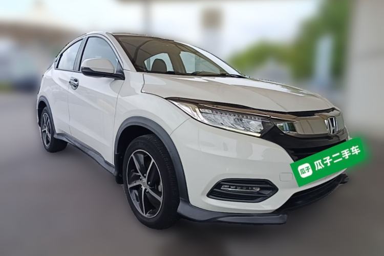 Used Honda Vezel 2020 1.5L CVT Luxury Edition Front Right 45 Deg