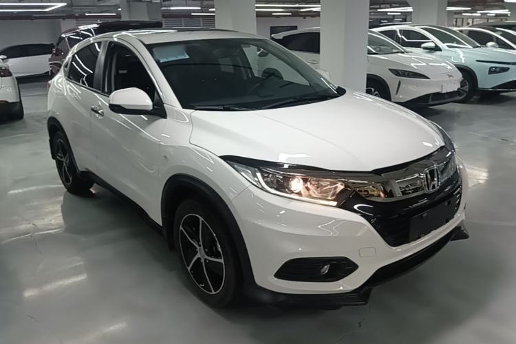 Used Honda Vezel 2020 1.5L CVT Pioneer Edition Front Right 45 Deg