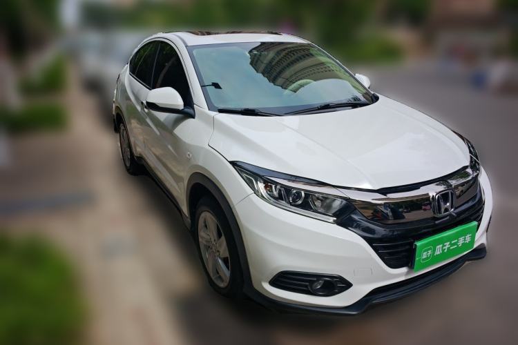 Used Honda Vezel 2020 1.5L CVT Elite Edition Front Right 45 Deg