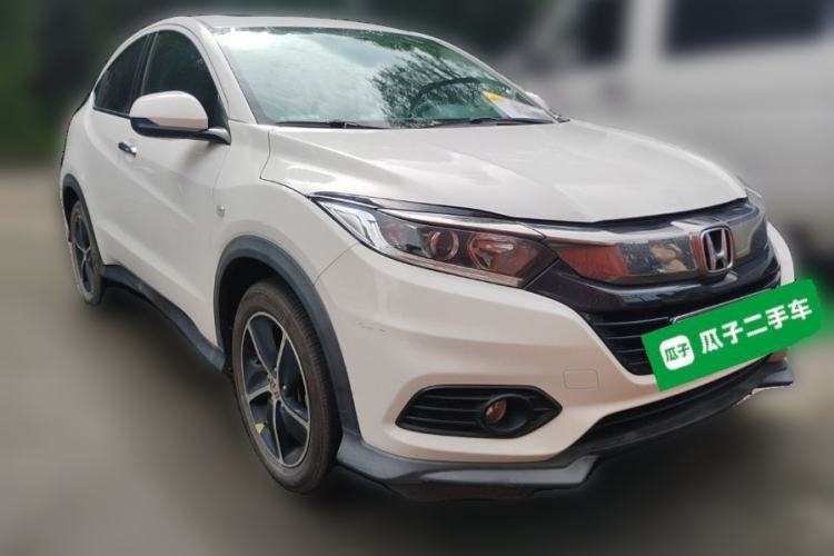 Used Honda Vezel 2020 1.5L CVT Pioneer Edition Front Right 45 Deg