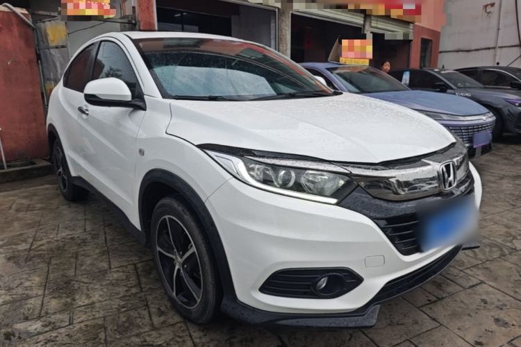 Used Honda Vezel 2020 1.5L CVT Pioneer Edition Front Right 45 Deg