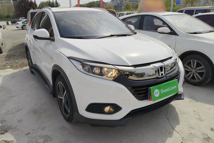 Used Honda Vezel 2020 1.5L CVT Pioneer Edition Front Right 45 Deg