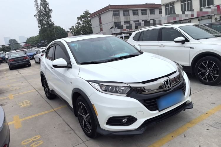 Used Honda Vezel 2020 1.5L CVT Pioneer Edition Front Right 45 Deg