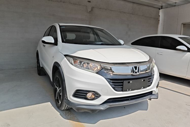 Used Honda Vezel 2020 1.5L CVT Pioneer Edition Front Right 45 Deg