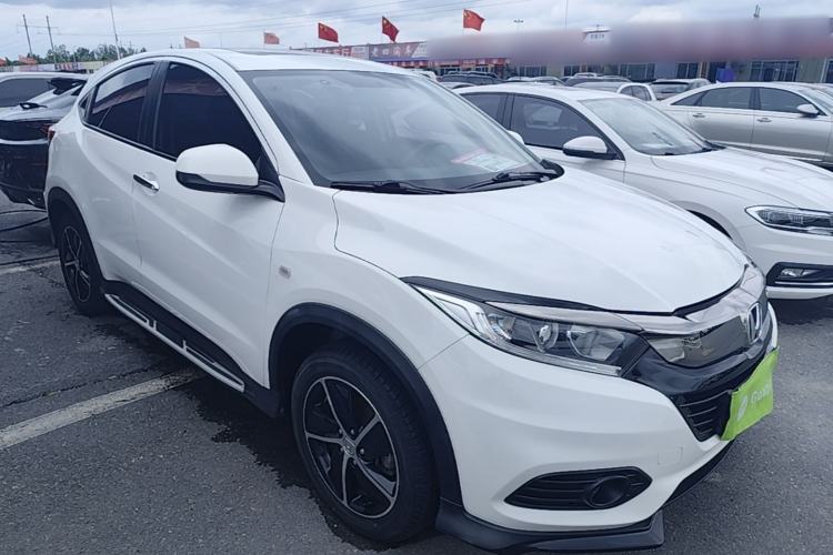 Used Honda Vezel 2020 1.5L CVT Pioneer Edition Front Right 45 Deg