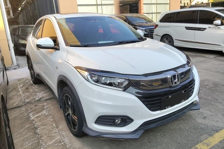 Used Honda Vezel 2020 1.5L CVT Pioneer Edition Front Right 45 Deg