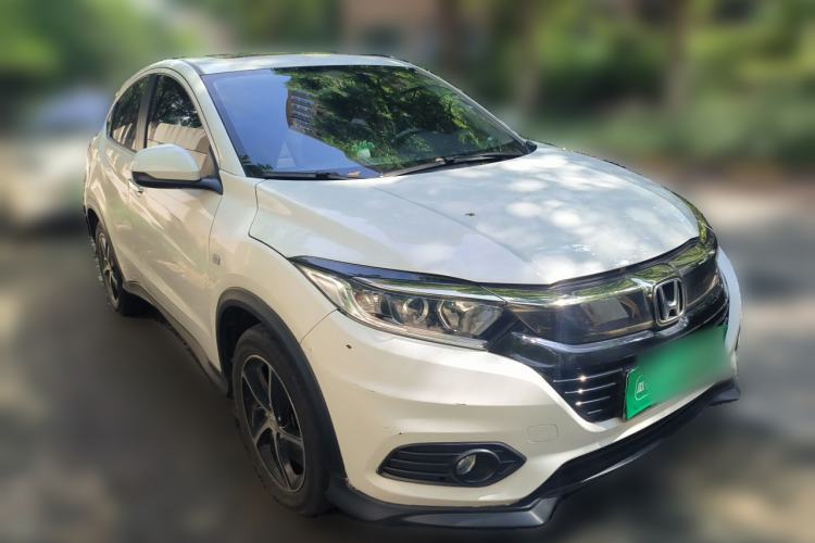 Used Honda Vezel 2020 1.5L CVT Pioneer Edition Front Right 45 Deg
