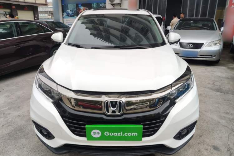 Used Honda Vezel 2020 1.5L CVT Elite Edition Front