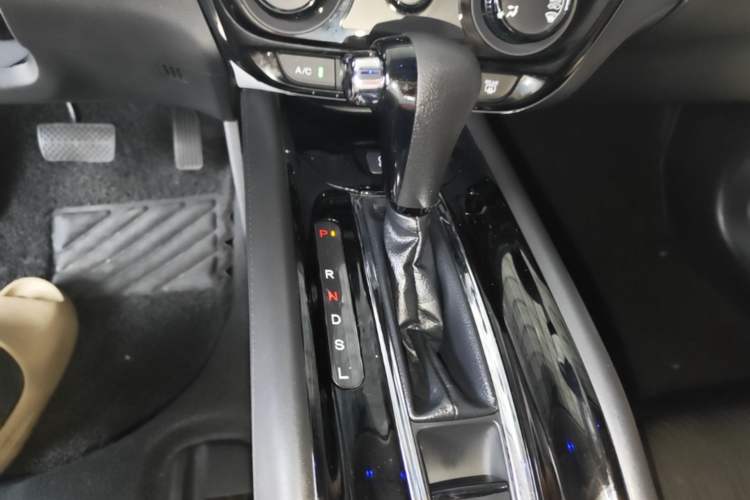 Used Honda Vezel 2020 1.5L CVT Pioneer Edition Gear Lever