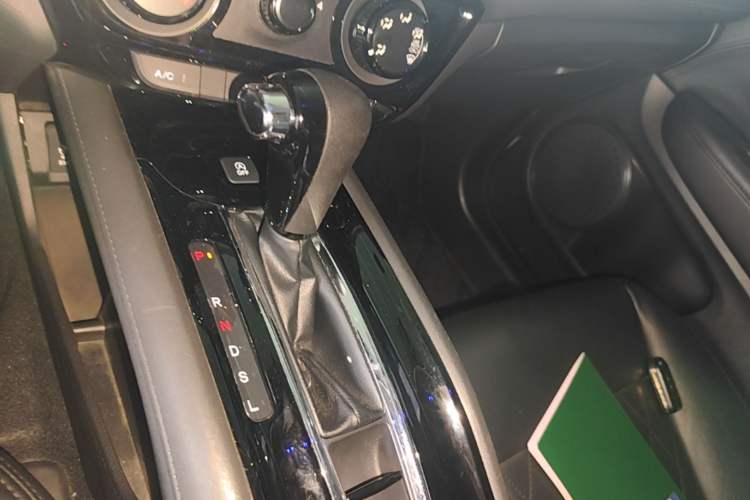 Used Honda Vezel 2020 1.5L CVT Pioneer Edition Gear Lever