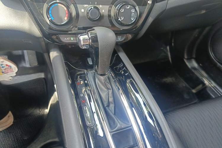 Used Honda Vezel 2020 1.5L CVT Pioneer Edition Gear Lever