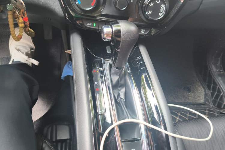 Used Honda Vezel 2020 1.5L CVT Pioneer Edition Gear Lever